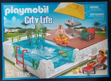 Playmobil 9814, 9854, 5575: Swimmingpool, Spielhäuschen + Fíguren