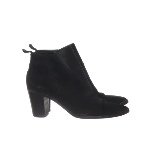 Acne studios chelsea boots - acne,