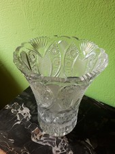 Von Hand geschliffene