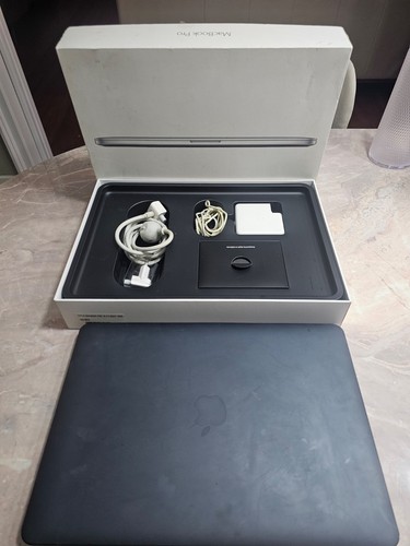 Macbook pro retina - macbook, mid
