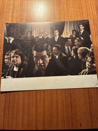 Altes kino aushangfoto alfred - kino,
