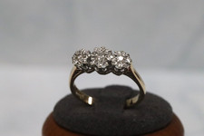 Dreistein-Diamantring 9 kt