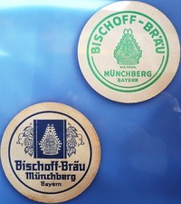 2 verschiedene alte Bierdeckel Bischoff-Bräu Münchberg um 1954-56