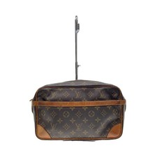 Louis Vuitton Clutch Tasche