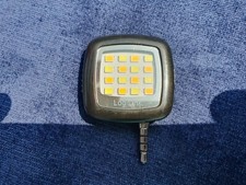 LogiLink externes LED-Blitzlicht zur Verbesserung Ihrer Fotos/Videos 