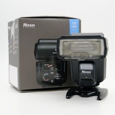 Nissin i60A Blitzgerät für