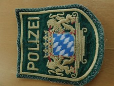 Polizei Ärmelabzeichen Polizei Bayern grün stark getragen inaktuell