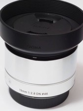 SIGMA 19mm F2.8 DN for Micro