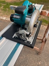 Führungsschienenadapter