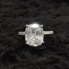 4ct kissen simuliertes diamant - 4ct,