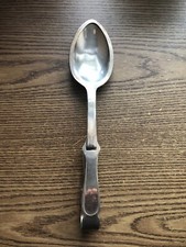 Vorlegezange, Vorlegelöffel