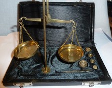 Alte Gold oder Münzenwaage