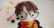 Harry Amigurumi Häkelpuppe |
