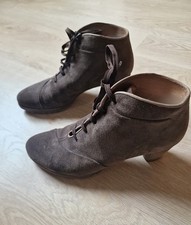 Wildleder- Stiefeletten von