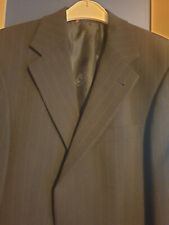 Ungetragen: schwarzes Sakko mit goldenen Streifen in Gr. 46