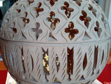 Lampe mit arabischen Ornamenten