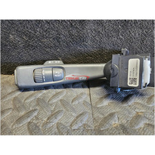 31327904 lever left light