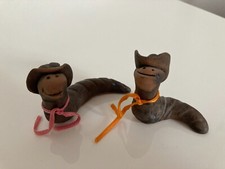Deko Wattwürmer Tierfigur Keramik 2 Stück braun handmodelliert wie neu
