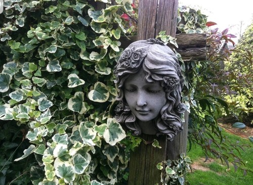 Wandkonsole waldfee fee relief - waldfee,