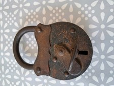 Antikes Vorhängeschloss Ca