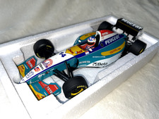 Minichamps 1/18 Scale - 180 950014 Jordan Peugeot EJR 195 R. Barricello