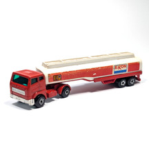 Matchbox Articulated Truck
