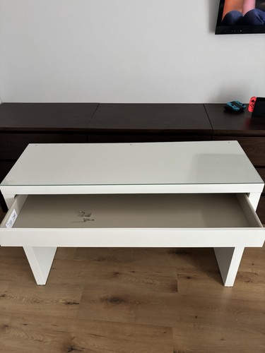 Weißer schreibtisch mit - schreibtisch,