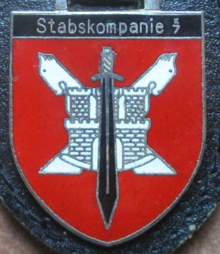 Brustanhänger