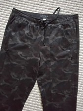 CAMBIO Hose  Model Jorden Jogger Camouflage Wildleder-Optik Gr. 42 neuwertig