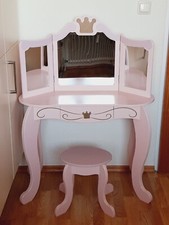 SCHMINKTISCH und Hocker für Kinder von  KIDKRAFT