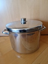 Großer Edelstahl-Topf 11