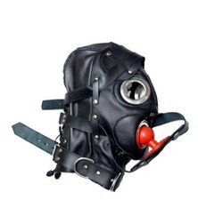 enganliegende Maske aus