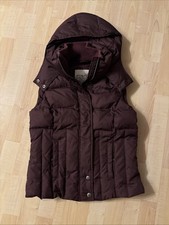 Daunenweste mit abnehmbarer Kapuze, Damen, Esprit , Gr. 34, Weinrot