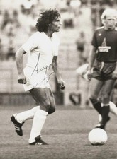 Ángel de los Santos (Real Madrid) original Autogramm auf Pressefoto