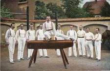 117/325 AK SPORT TURNEN ALTE ZEITEN MÄNNERTURNVEREIN SEITPFERD RECK ÜBUNGSPLATZ