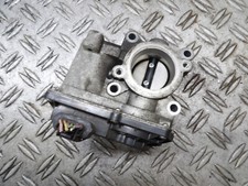 Renault Clio 3 Drosselklappe 8200570865B Bj.2007
