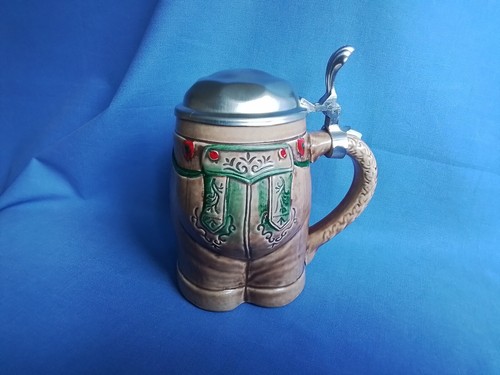 Bierkrug lederhose tracht - lederhose,