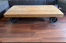 Massiver Sofa Tisch Wohnzimmer Butlers 