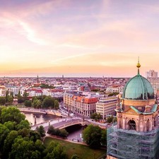 6 Tage Urlaub Berlin Schnäppchen | 4* Wellness Hotel Gutschein 2 Personen + HP