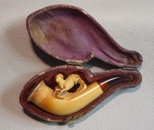Meerschaumpfeife 19. Jahrhundert  mit Jagdhund im Leder Etui Pfeife # 706