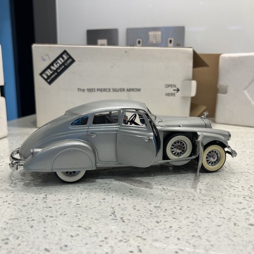 1933 pierce arrow silver sedan - 1933,