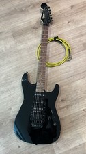 SQUIER by Fender Showmaster