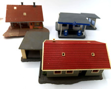 4 interesssante Häuser mir Aral Tankstelle  Spur TT / H0 1:87