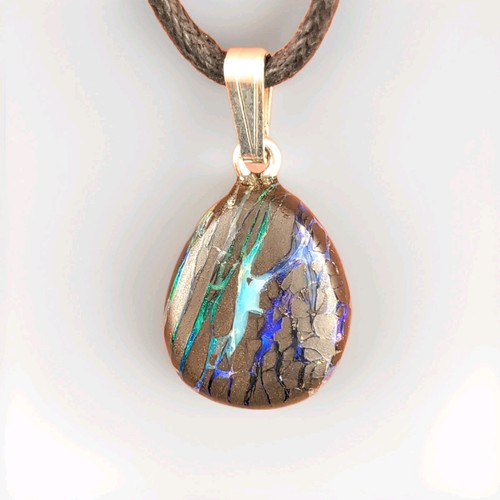 Bunter matrix boulder opal - boulder,