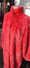 Nerz, roter Nerzmantel Pelz Luxus pur