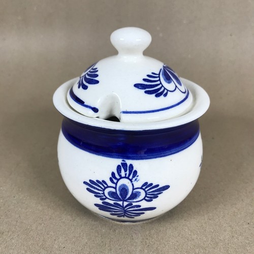 Blau weißes marmeladenglas - blau-weißes,