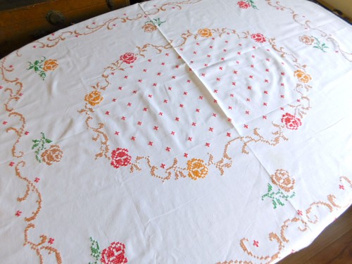 Tischdecke 145x130cm stickerei - tischdecke,