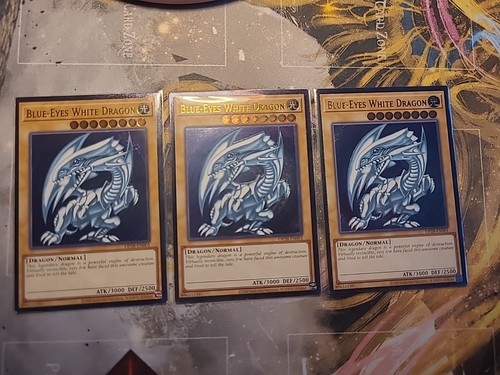 Blue eyes white - blue-eyes, dragon/