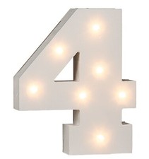 Beleuchtete Holz Ziffer mit