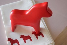 IKEA Dala Pferd 2tlg. Schweden Rot ca18 cm neuwertig mit Tischläufer ca 38x140cm